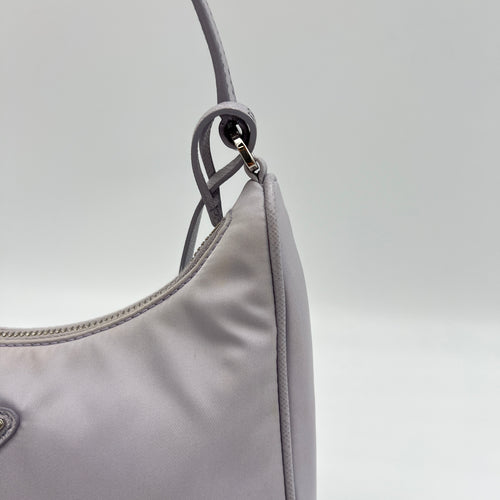 Re-Edition 2005 Purple Shoulder Bag in Re-Nylon, Silver hardware