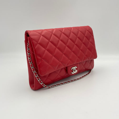 Quilted Chain Red Clutch in Caviar Leather, Silver hardware