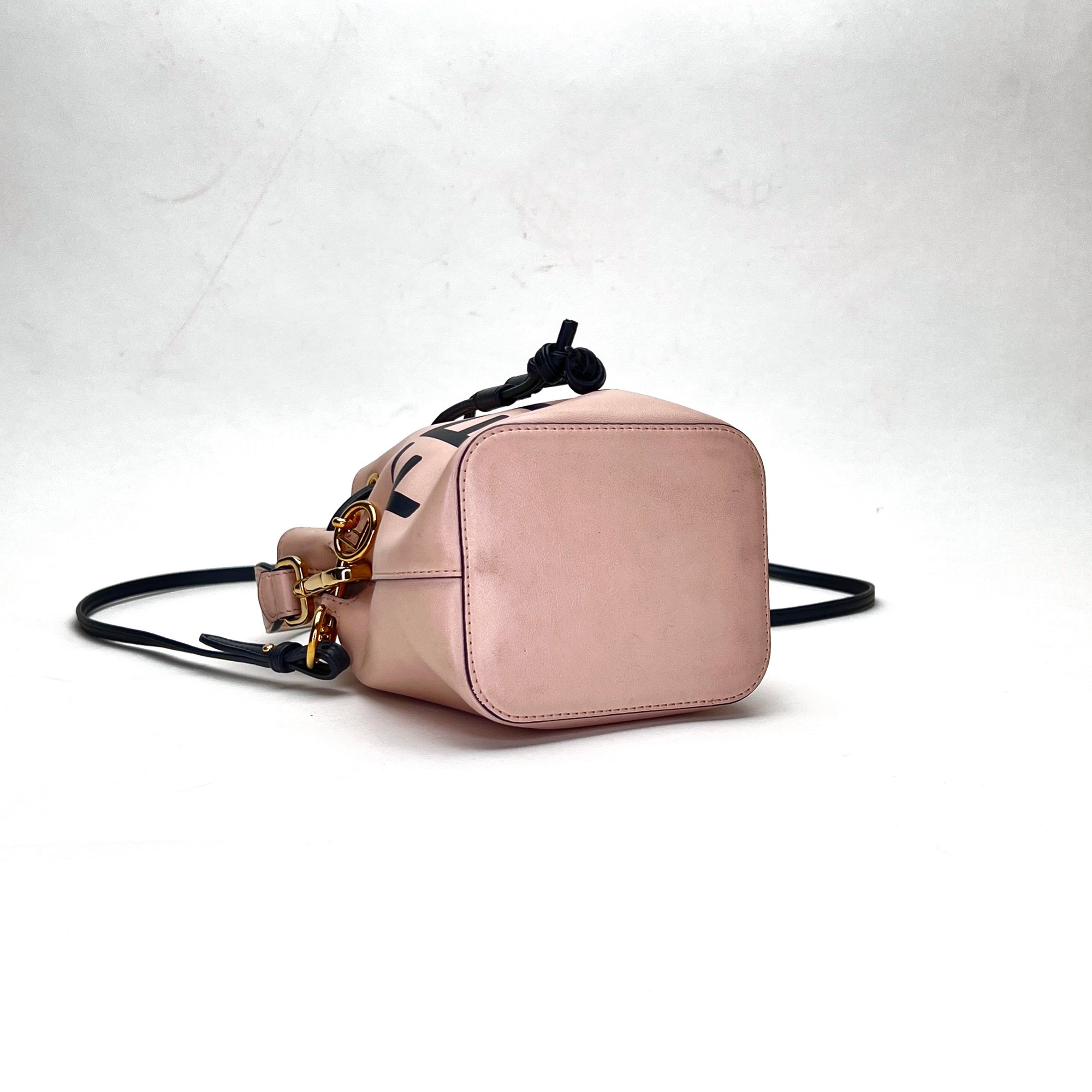 Mon Tresor Mini Pink Bucket Bag in Calfskin, Gold hardware