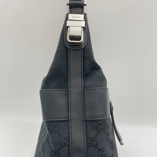 GG Monogram Black Shoulder Bag in Canvas, Silver hardware