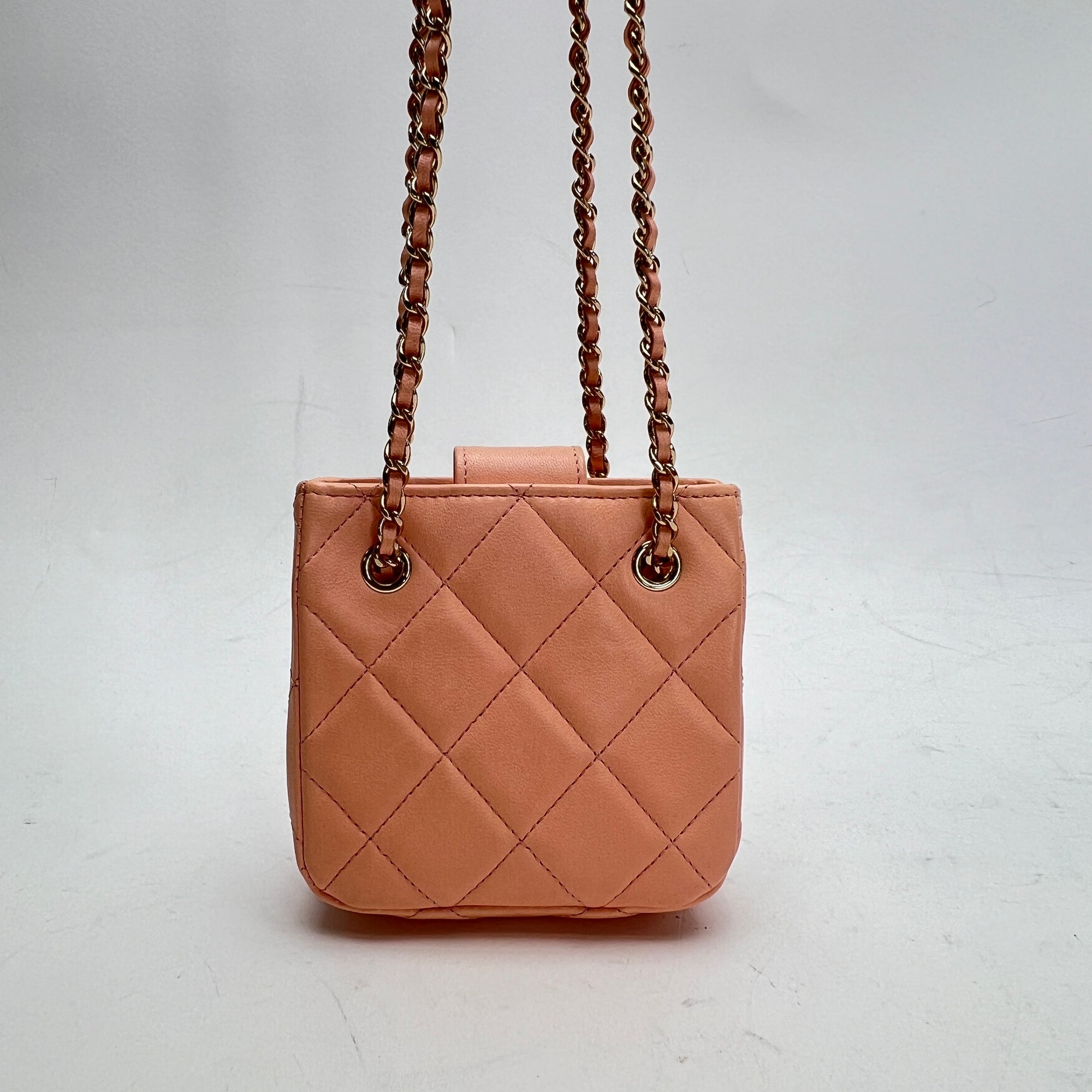 Quilted CC Mini Coral Crossbody Bag in Lambskin, Light Gold hardware