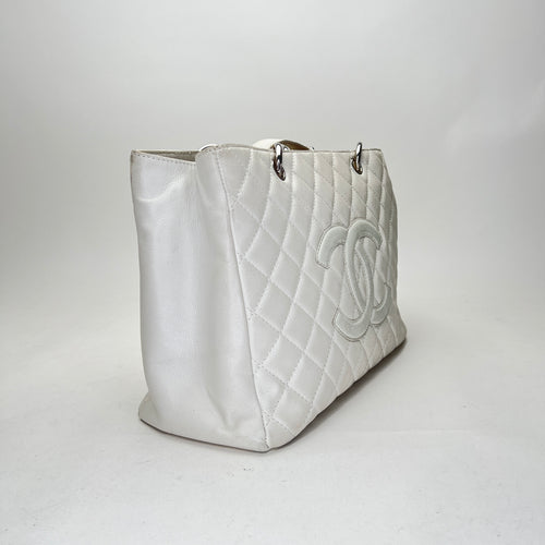 GST White Shoulder Bag in Caviar Leather, Silver hardware