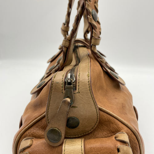 Silverado Shoulder bag Brown Shoulder Bag in Cowhide Leather, Antique Brass hardware