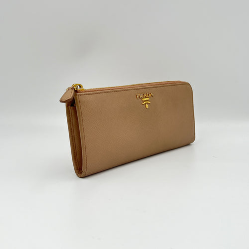 Logo Long Beige Wallet in Saffiano Leather, Gold hardware