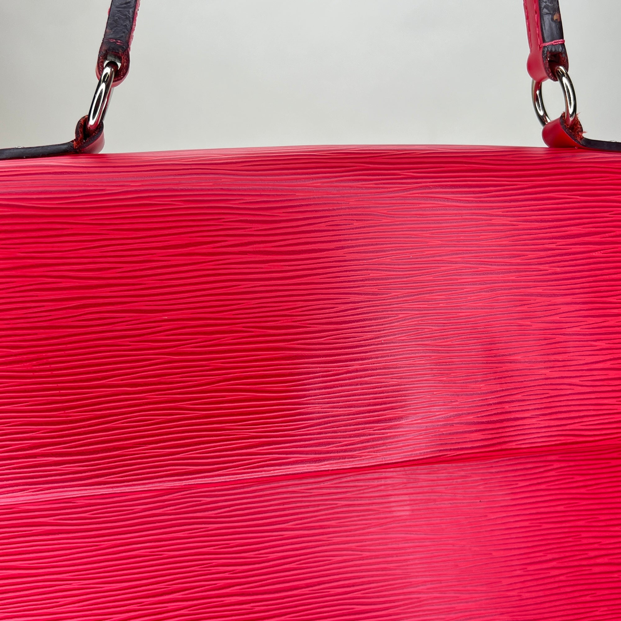 Cluny MM Red Top Handle Bag in Epi Leather, Silver hardware