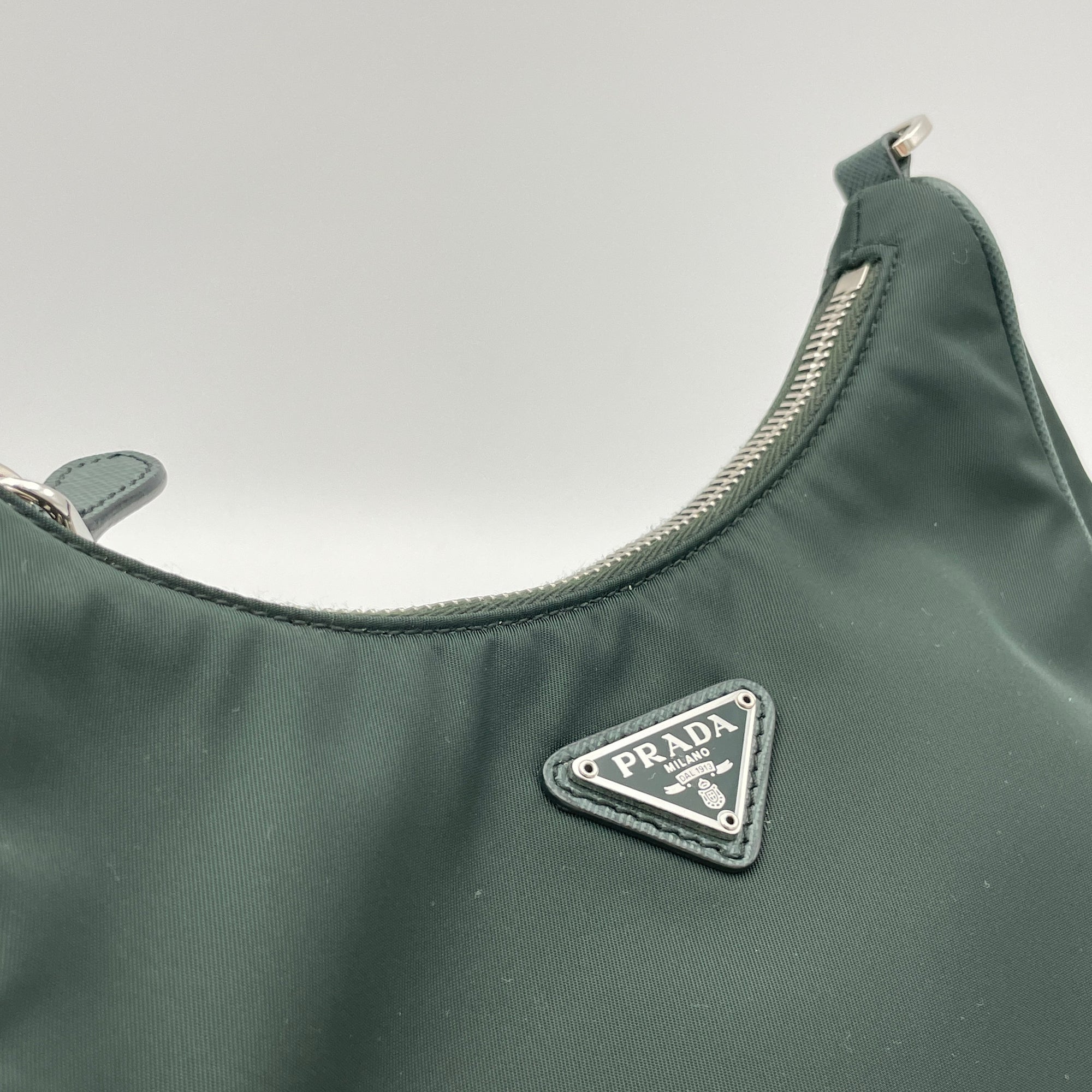 Re-edition 2005 Green Crossbody Bag in Re-Nylon, Silver hardware