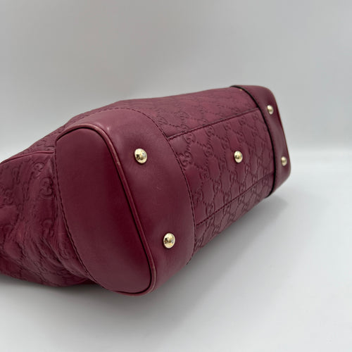 Mayfair Maroon Top Handle Bag in Guccissima Leather, Light Gold hardware