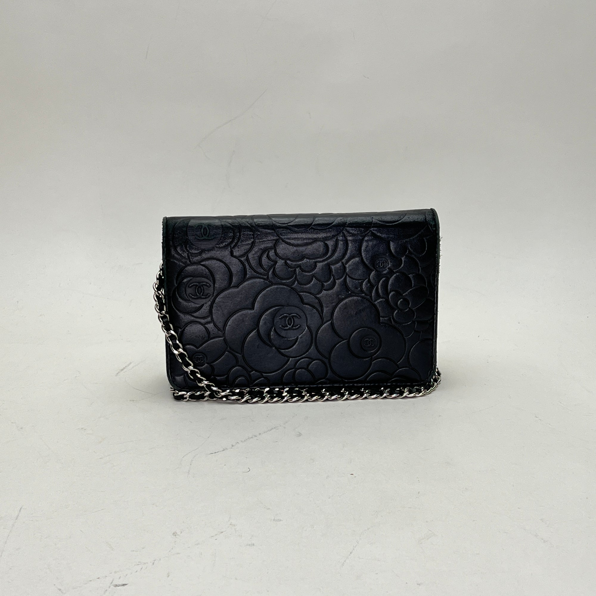 Camellia Black Wallet on Chain in Lambskin, Silver hardware