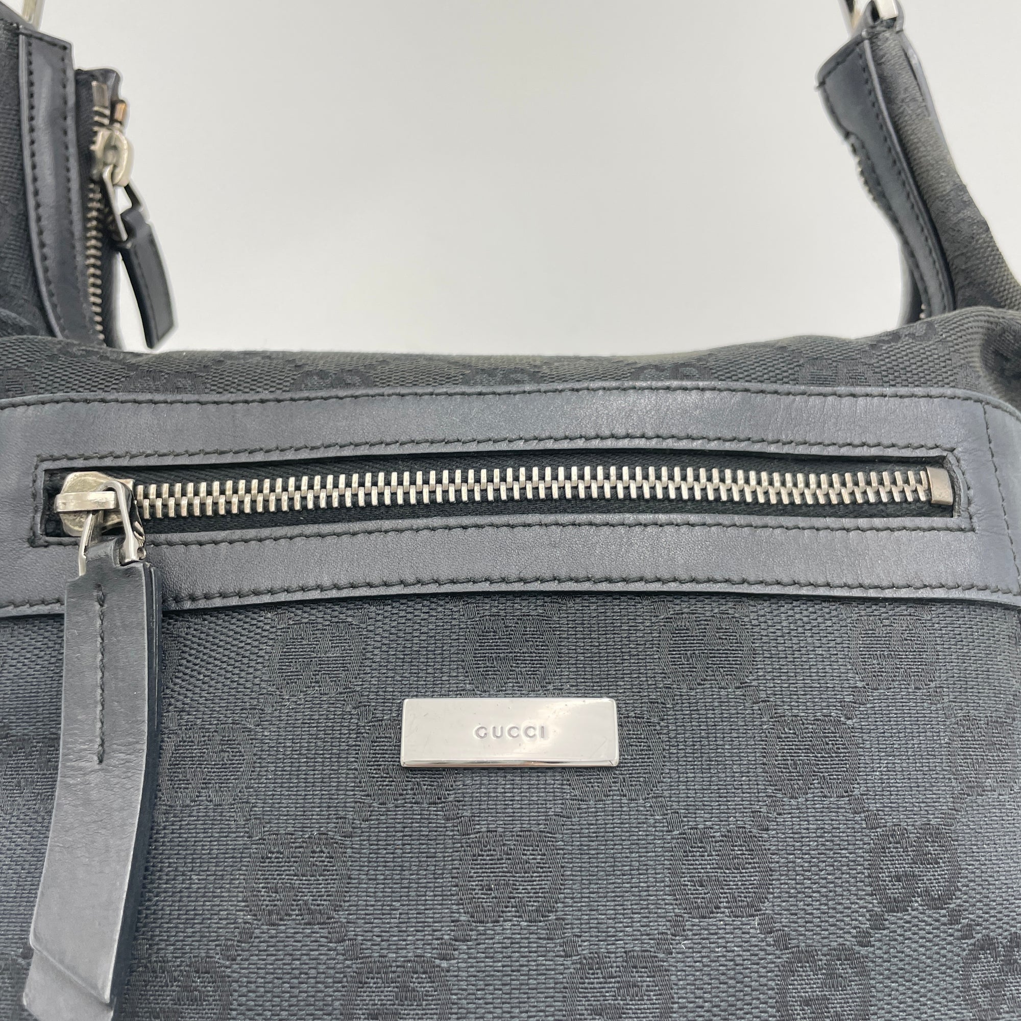 GG Monogram Black Shoulder Bag in Canvas, Silver hardware