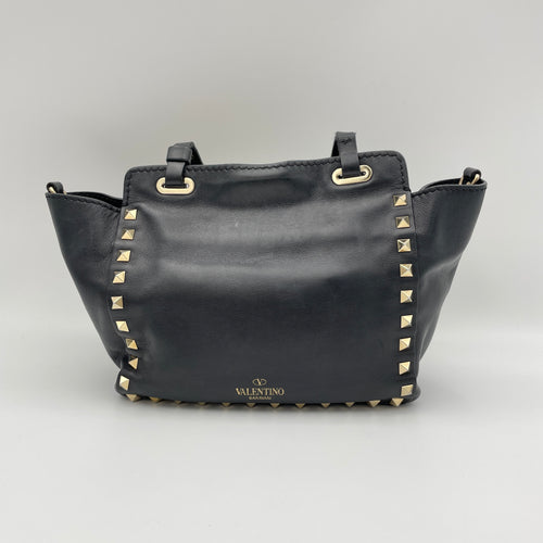 Rockstud Black Top Handle Bag in Calfskin, Silver hardware