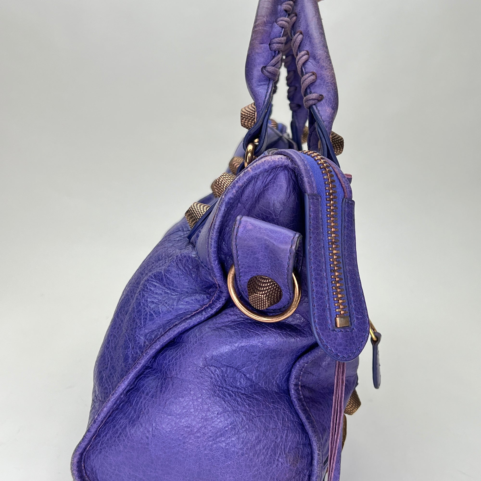 Medium City Medium Purple Shoulder Bag in Lambskin, Gold hardware