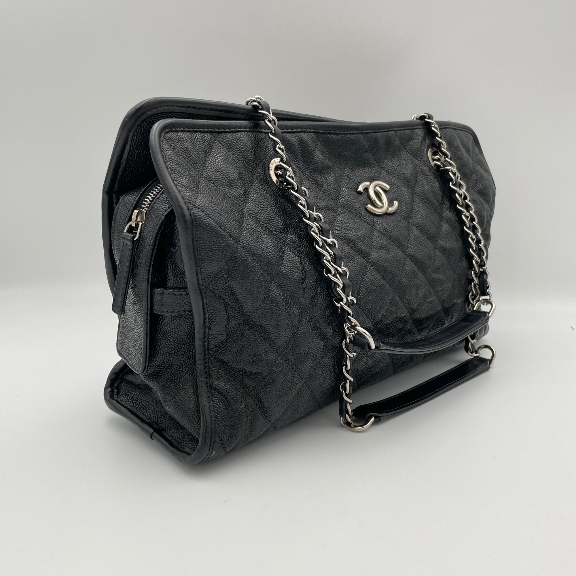 Quilted Riviera Black Tote Bag in Caviar Leather, Silver hardware