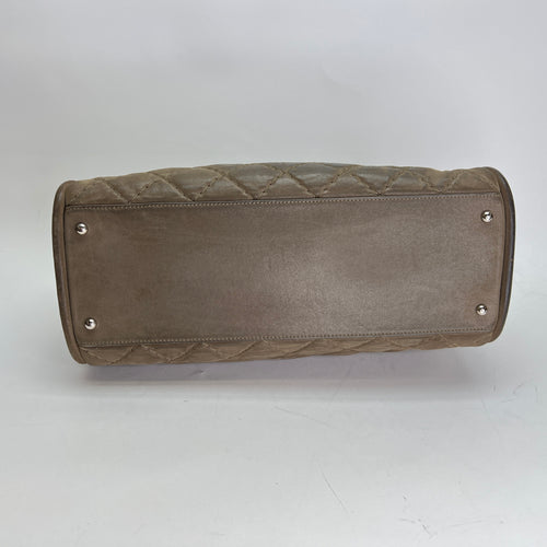 Wild stitch Brown Shoulder Bag in Calfskin, Silver hardware