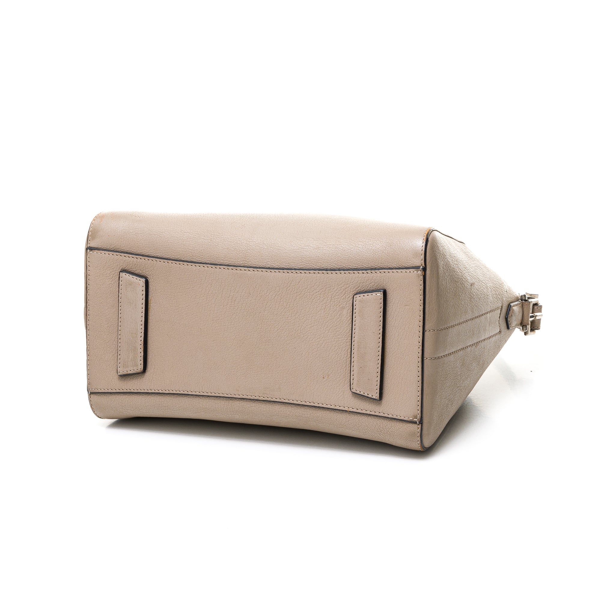 Antigona Small Brown Top Handle Bag in Goat Leather, Silver hardware