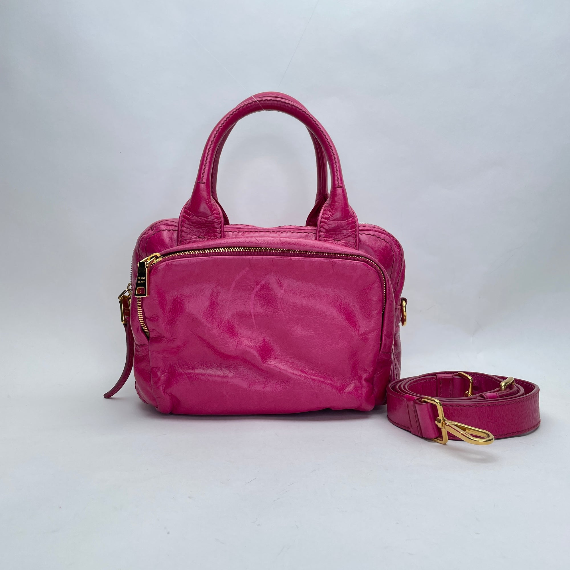 Vitello Shine Pink Top Handle Bag in Calfskin, Gold hardware