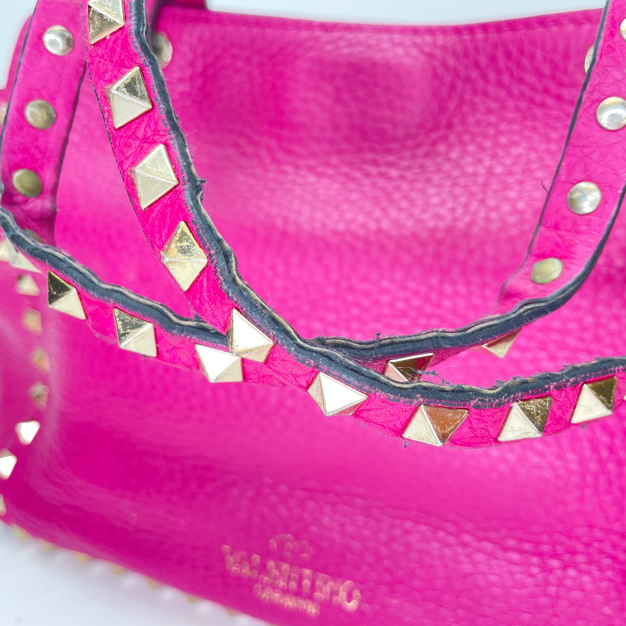 Rockstud Small Pink Top Handle Bag in Calfskin, Light Gold hardware