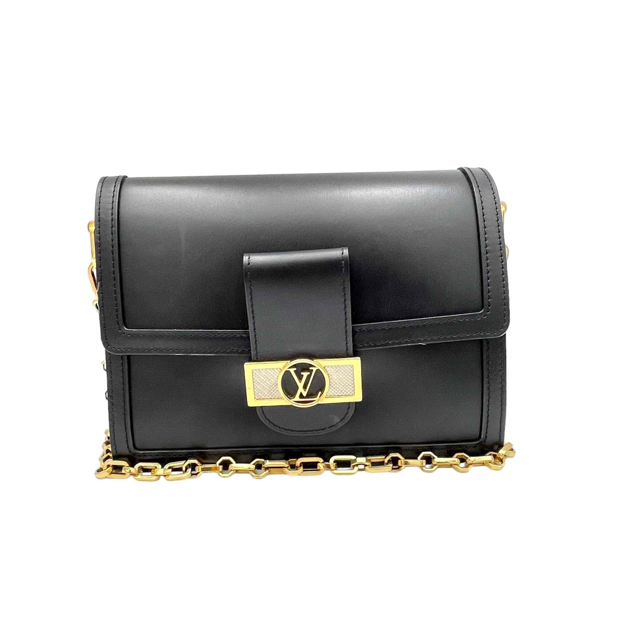 Dauphine MM Black Shoulder Bag in Calfskin, Gold hardware