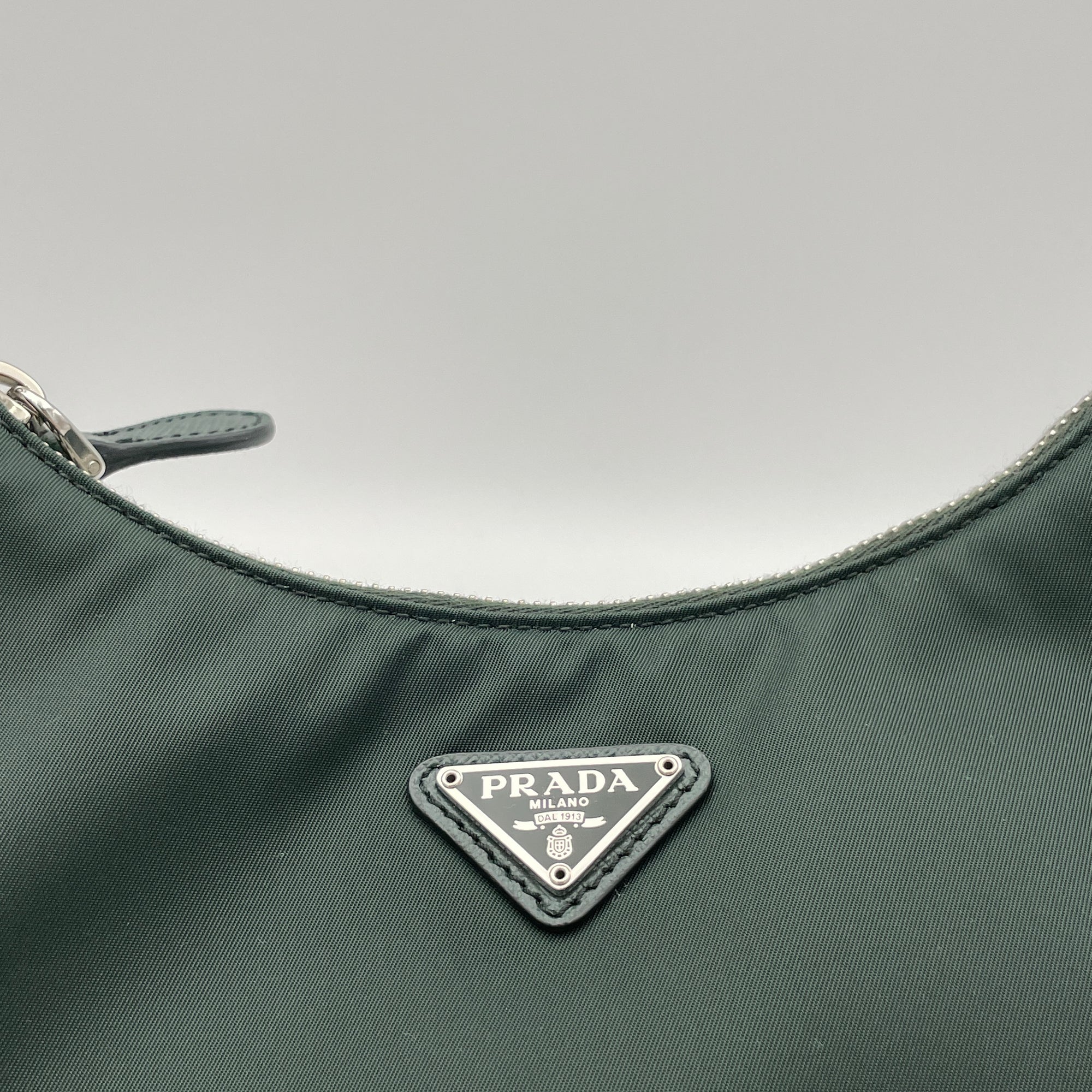 Re-edition 2005 Green Crossbody Bag in Re-Nylon, Silver hardware