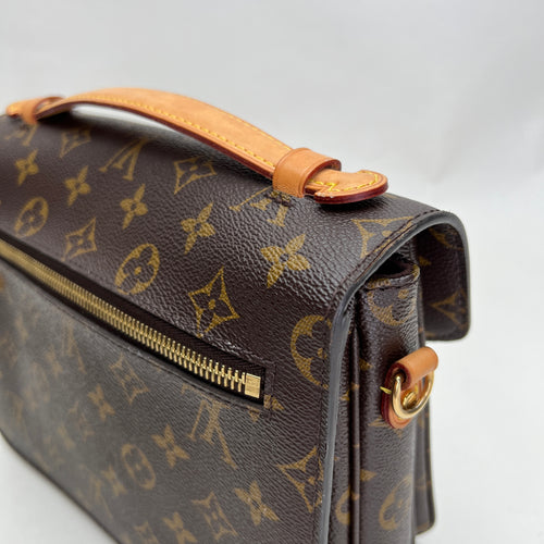 Metis Pochette Brown Crossbody Bag in Monogram Coated Canvas, Gold hardware