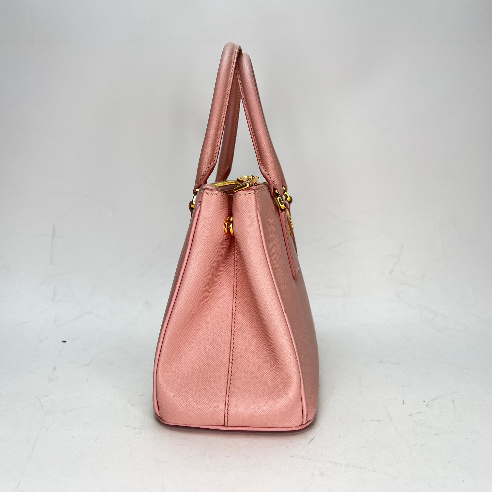 Galleria Small Pink Top Handle Bag in Saffiano Leather, Gold hardware