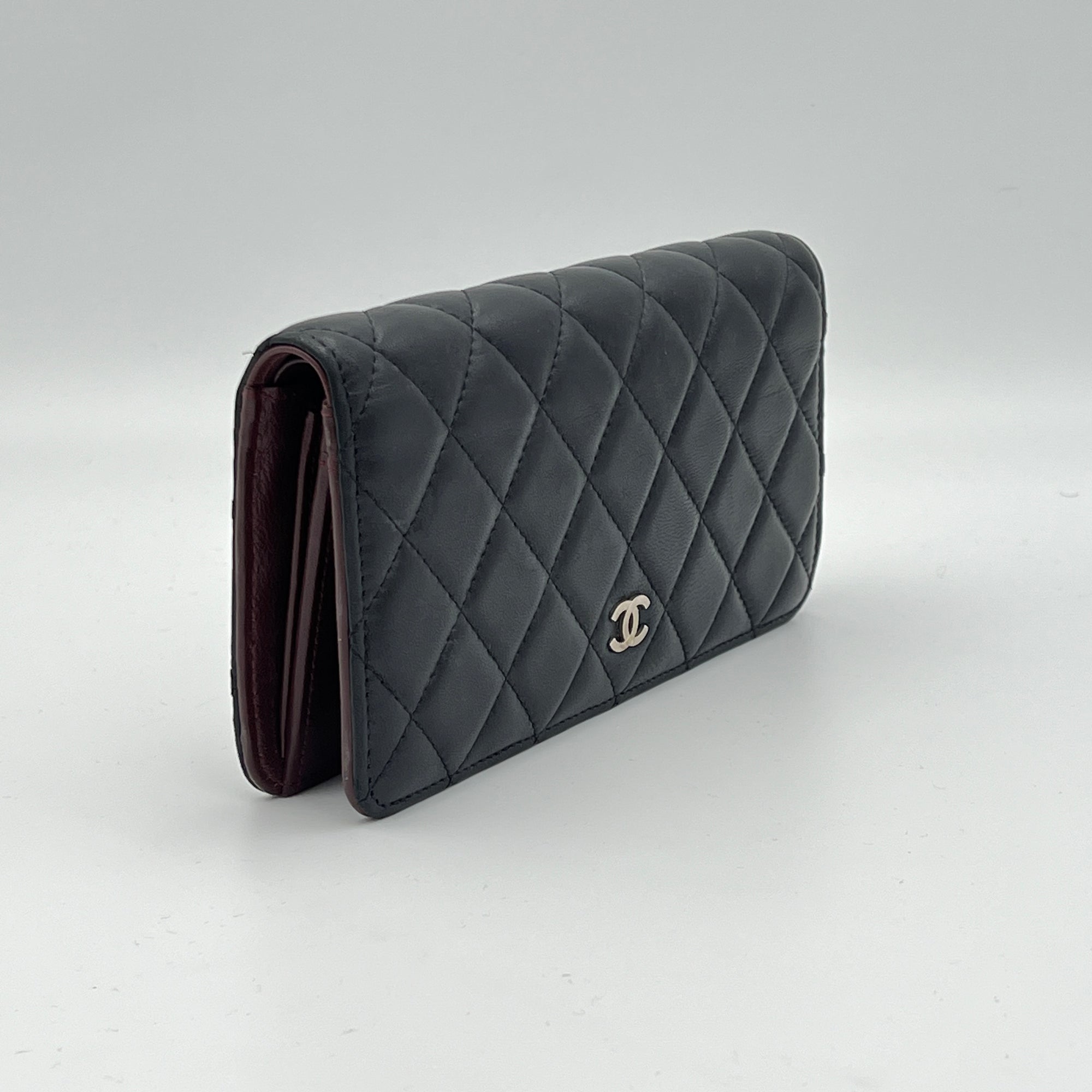 CC Quilted Wallet Black Wallet in Lambskin, Silver hardware