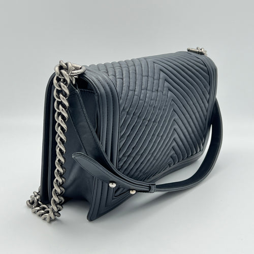 Boy Chevron New Medium Navy Shoulder Bag in Calfskin, Ruthenium hardware