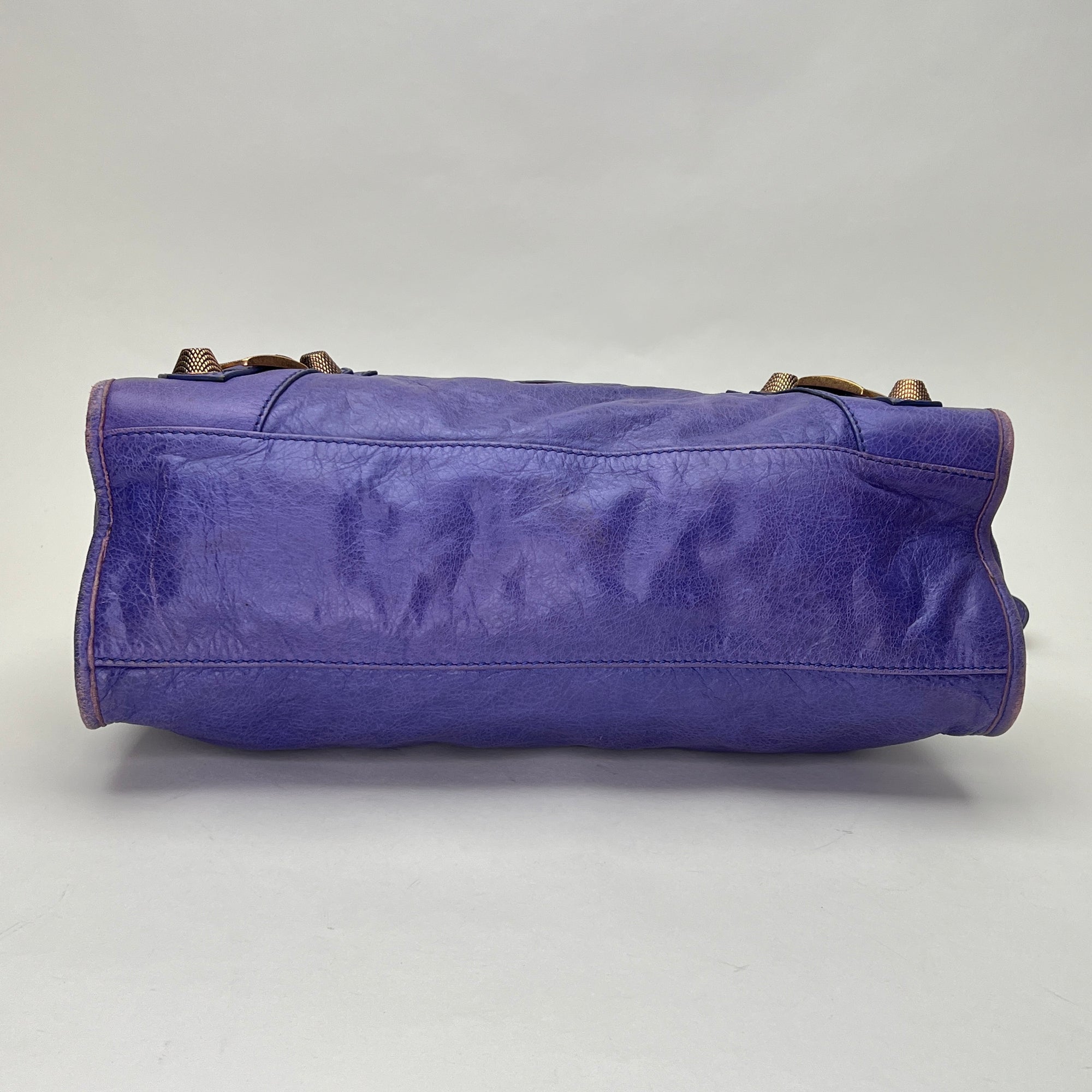 Medium City Medium Purple Shoulder Bag in Lambskin, Gold hardware