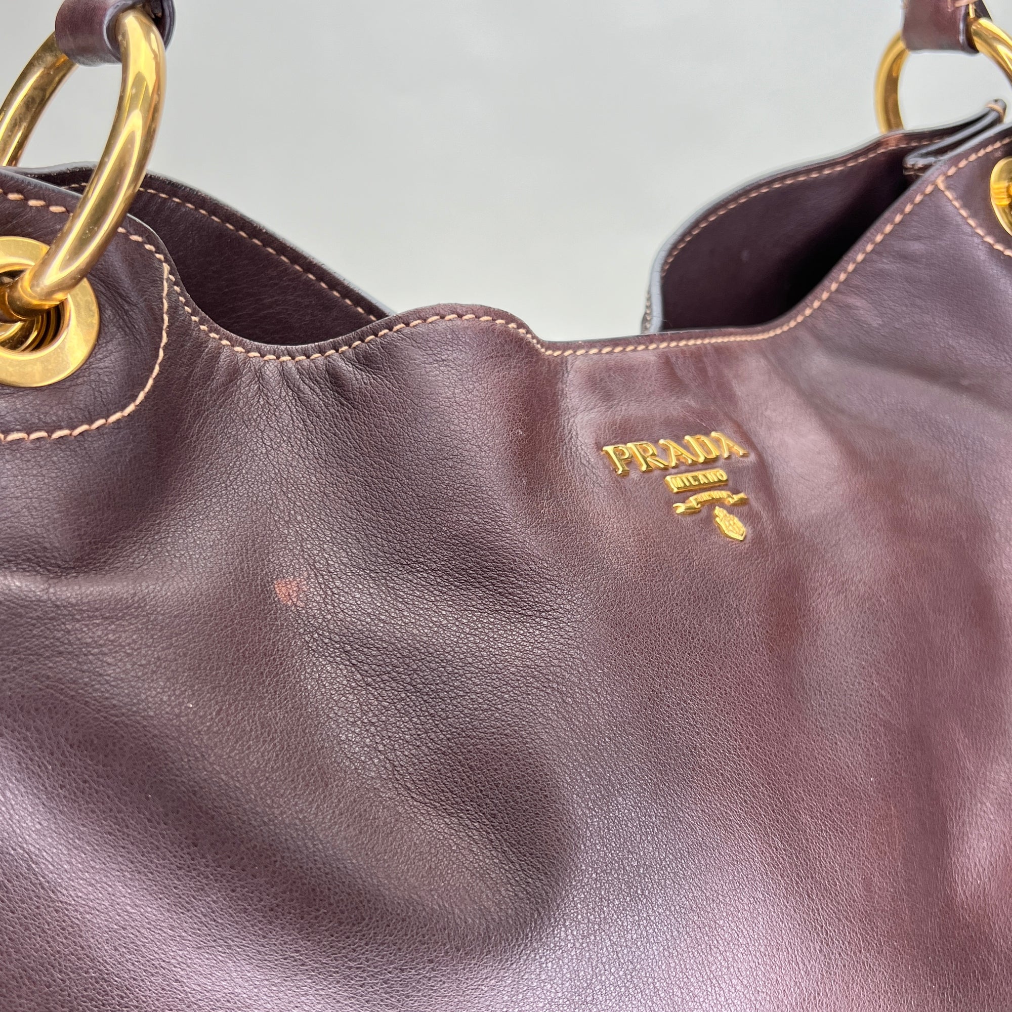 Hobo Brown Shoulder Bag in Calfskin, Gold hardware