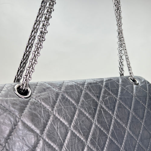 Reissue 2.55 227 Grey Shoulder Bag in Calfskin, Ruthenium hardware