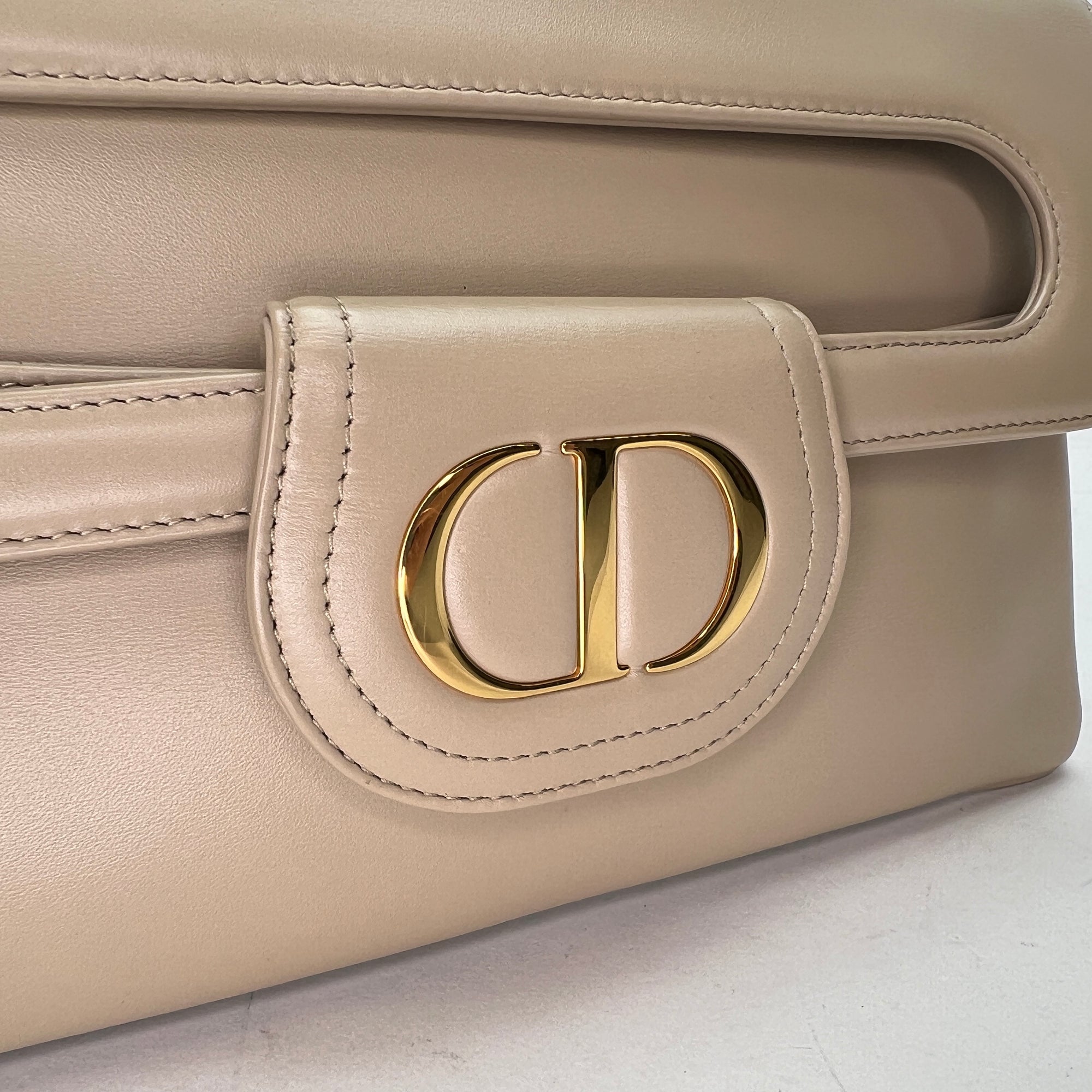 Diordouble Beige Clutch in Calfskin, Gold hardware