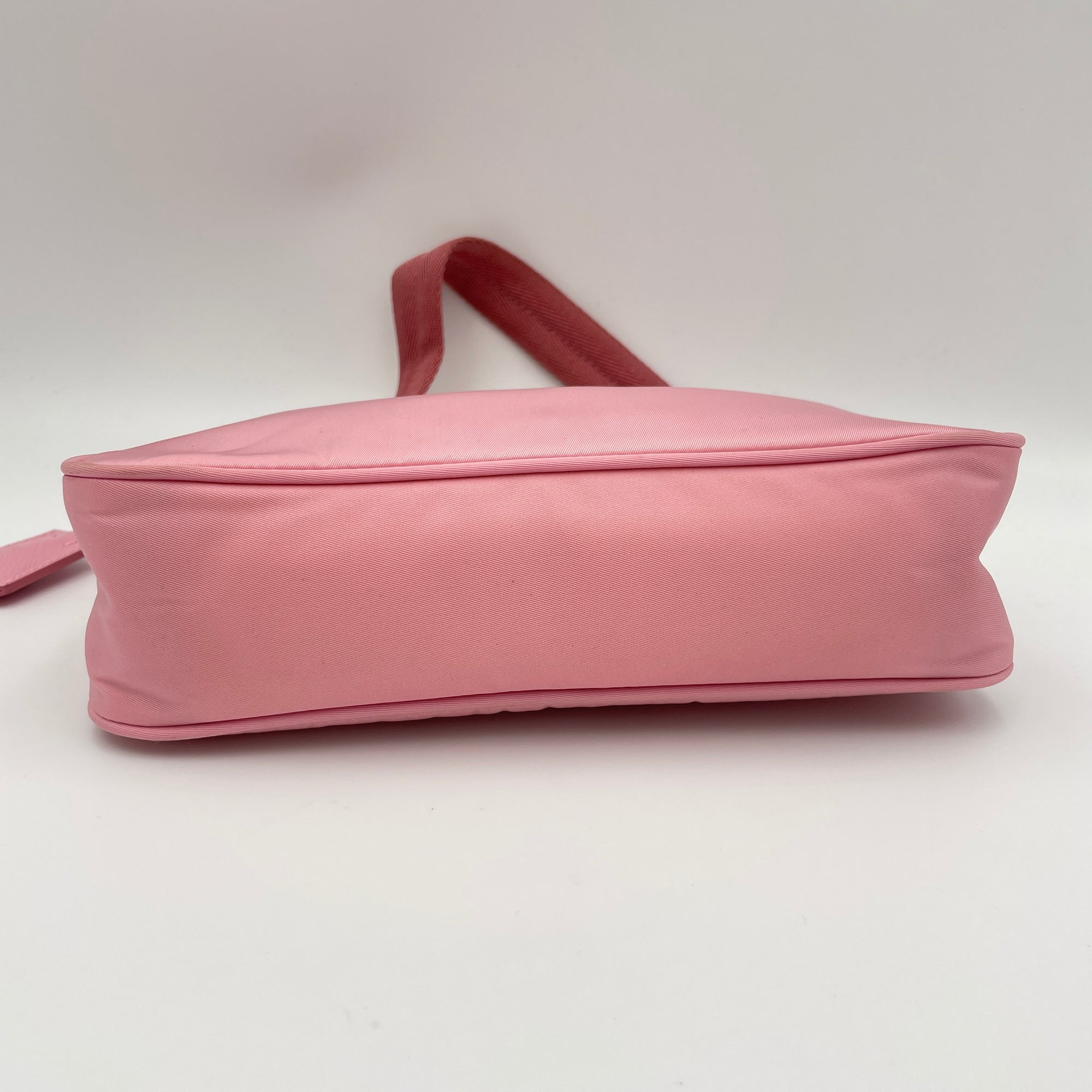 Re-Edition 2000 Pink Shoulder Bag in Re-Nylon, Silver hardware