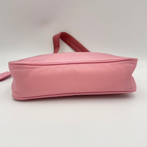 Re-Edition 2000 Pink Shoulder Bag in Re-Nylon, Silver hardware