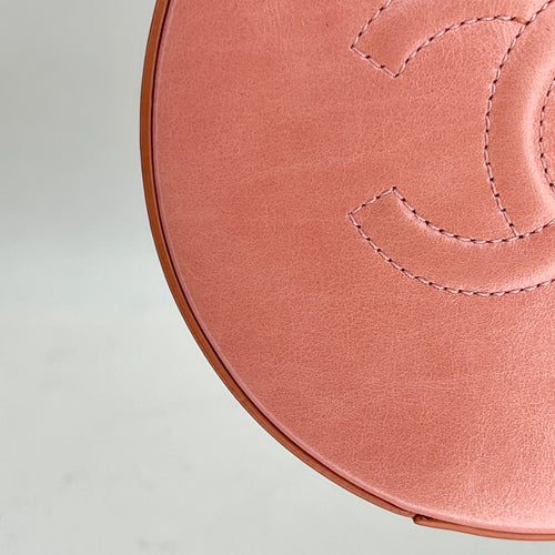 Round CC Pink Crossbody Bag in Calfskin, Gold hardware