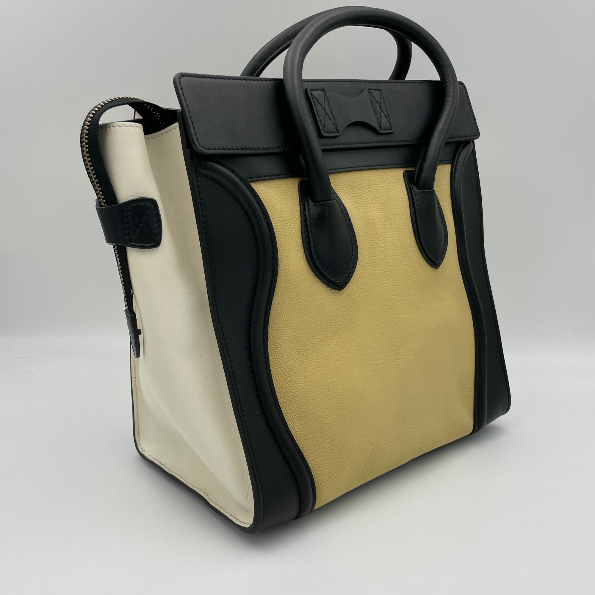 Luggage Top handle bag in Calfskin, Gold Hardware