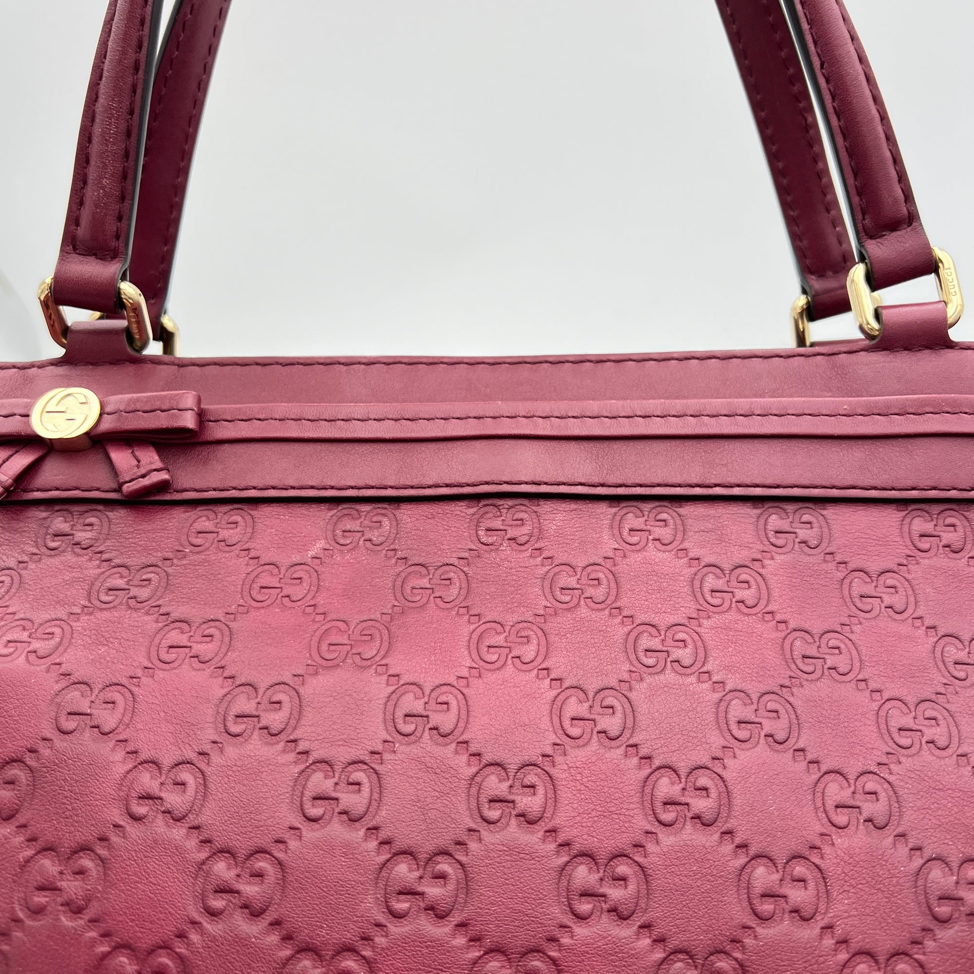 Mayfair Maroon Top Handle Bag in Guccissima Leather, Light Gold hardware