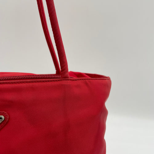 Vintage Logo Red Shoulder Bag in Nylon, Silver hardware