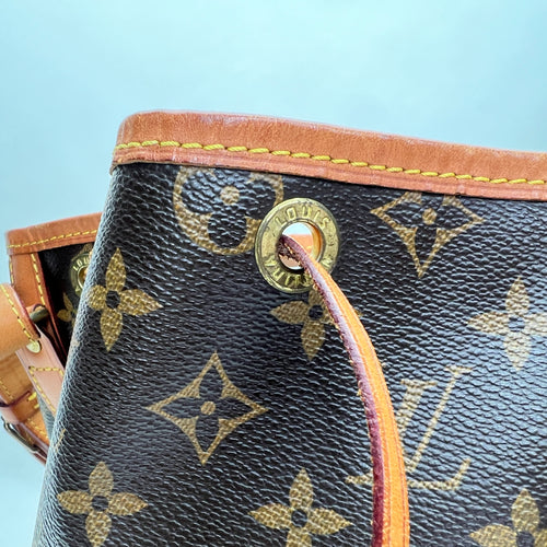 Noe Petit Bucket bag in Monogram coated canvas, Gold Hardware