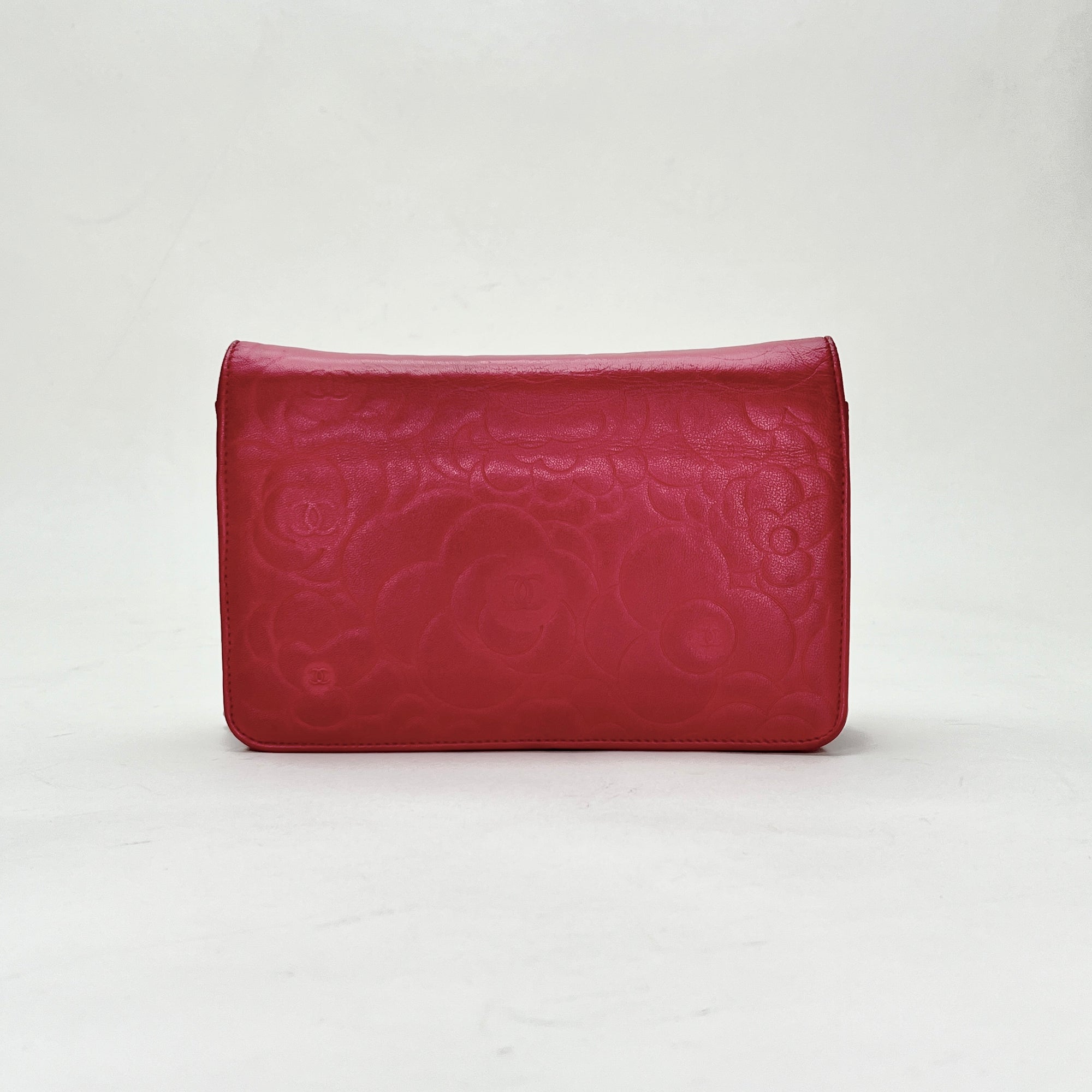 Camelia Pink Wallet on Chain in Lambskin, Gold hardware