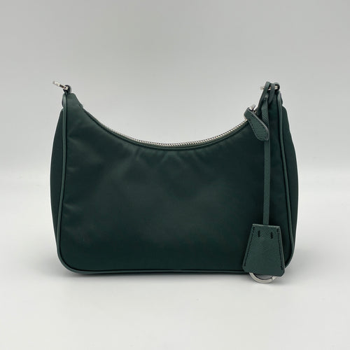 Re-edition 2005 Green Crossbody Bag in Re-Nylon, Silver hardware