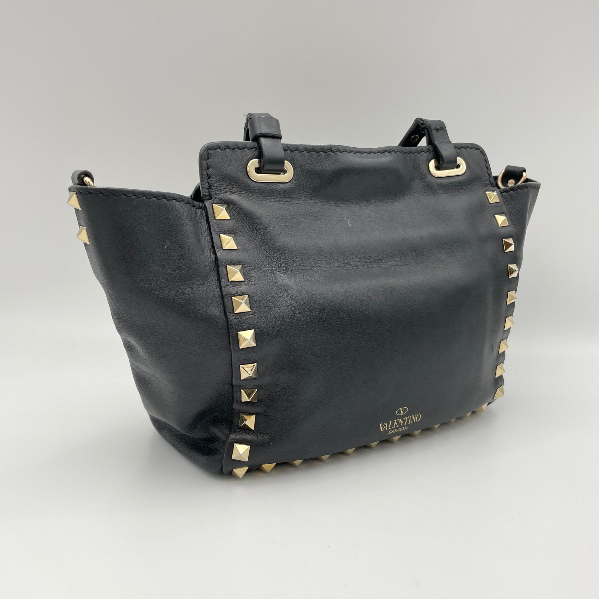 Rockstud Black Top Handle Bag in Calfskin, Silver hardware