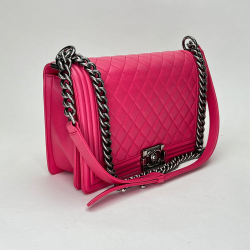 Boy Large Pink Shoulder Bag in Calfskin, Ruthenium hardware