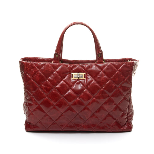 Quilted Red Top Handle Bag in Patent Leather, Gold hardware