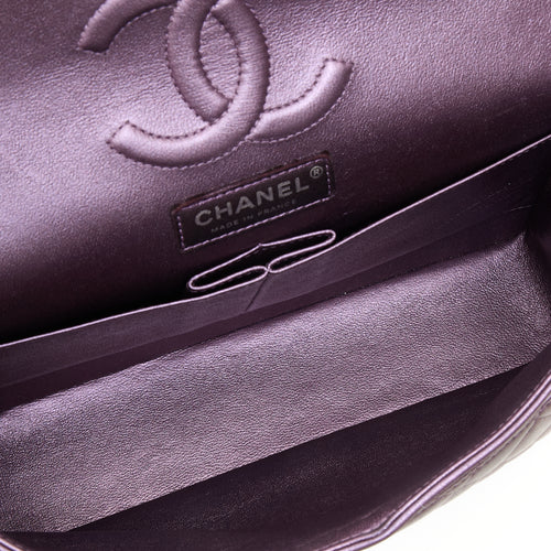 Classic Double Flap Mediun Purple Shoulder Bag in Lambskin, Silver hardware