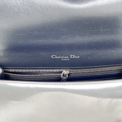 Diorama Medium Silver Shoulder Bag in Calfskin, Silver hardware