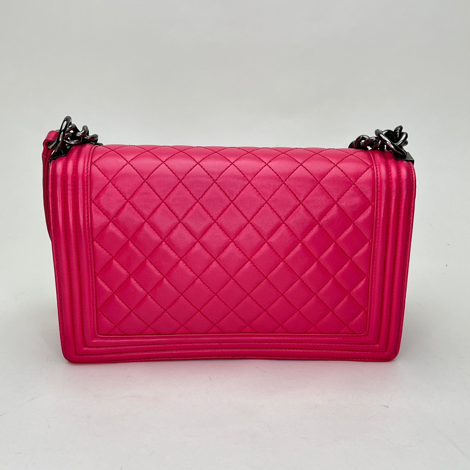 Boy Large Pink Shoulder Bag in Calfskin, Ruthenium hardware