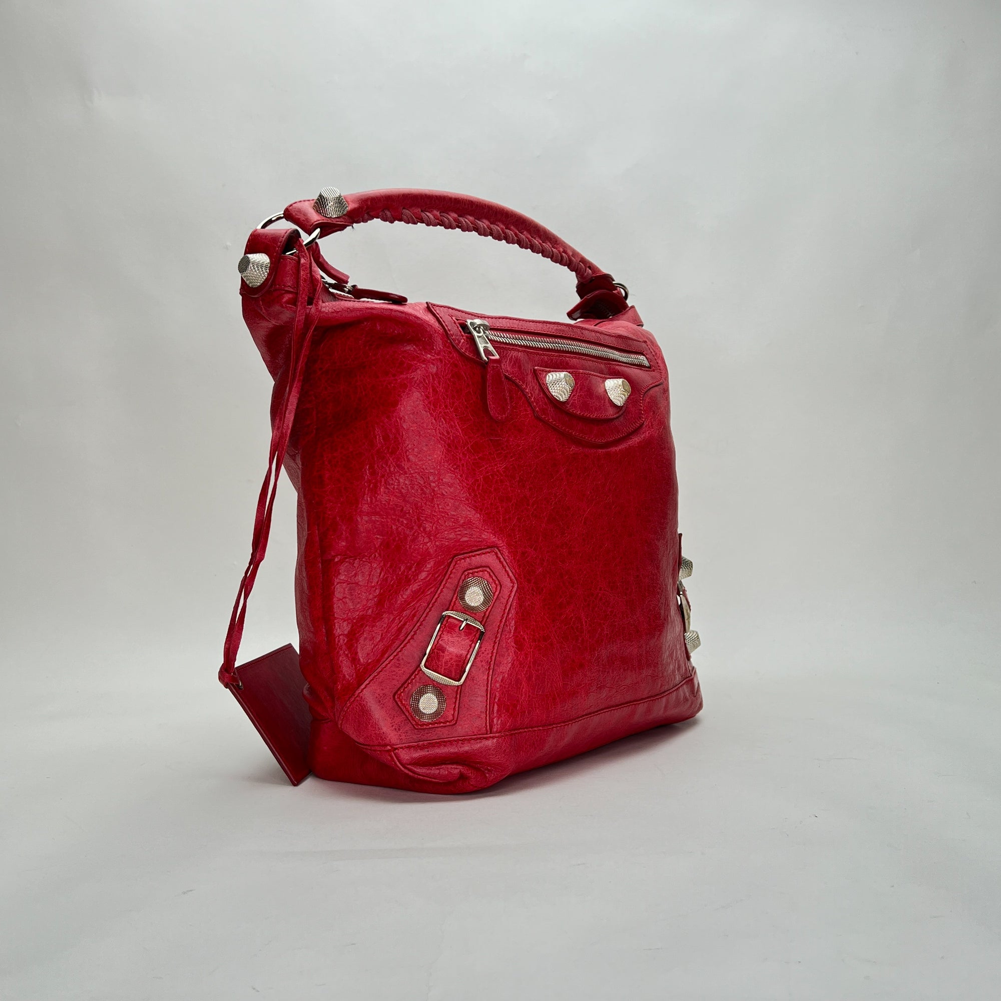 Giant Day Red Shoulder Bag in Distressed Leather, Gold hardware