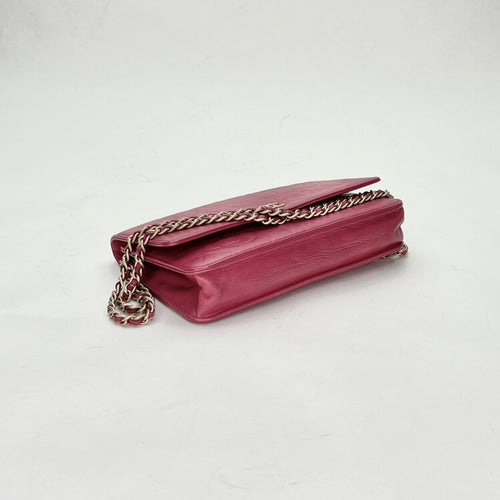 Camelia Pink Wallet on Chain in Lambskin, Gold hardware