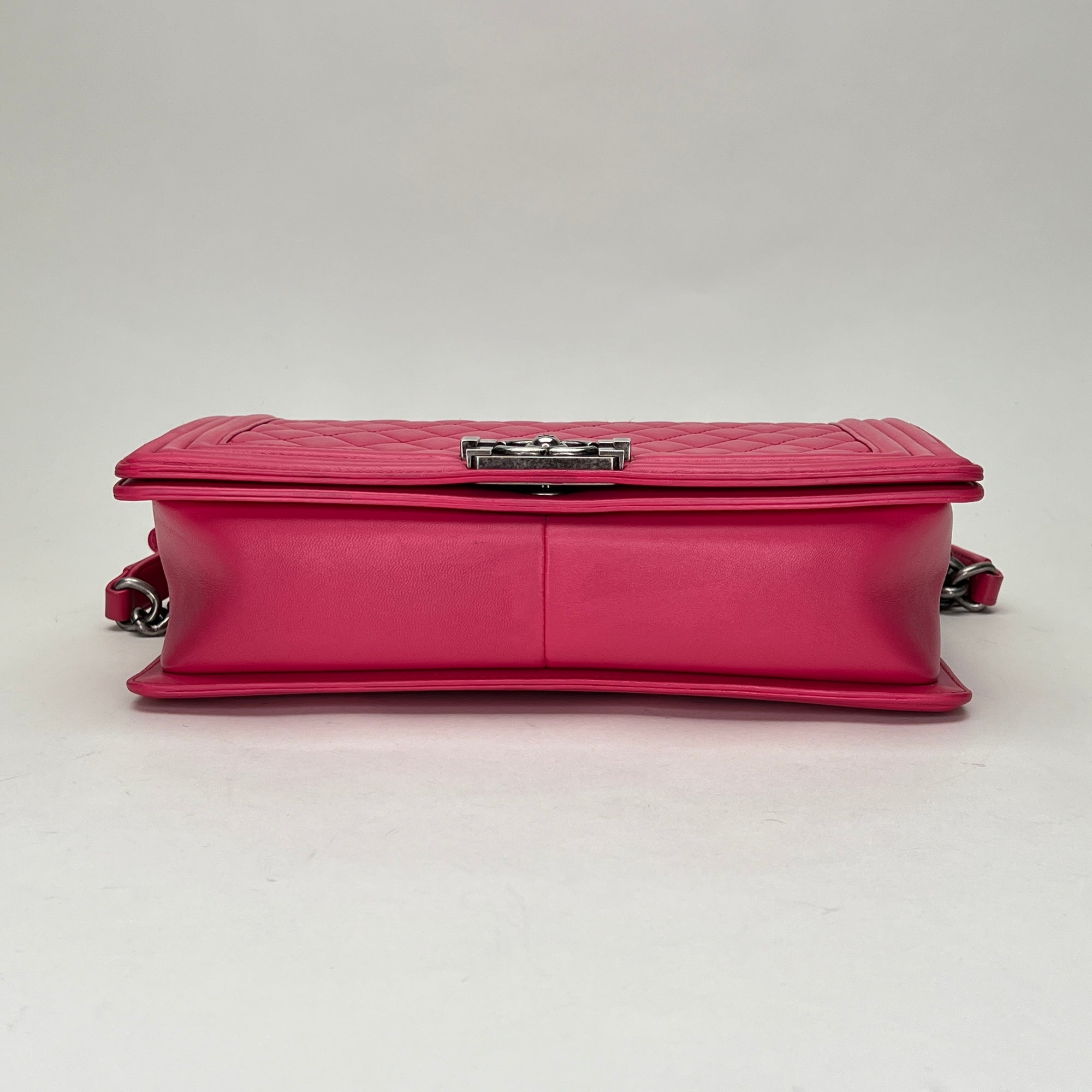 Boy Large Pink Shoulder Bag in Calfskin, Ruthenium hardware