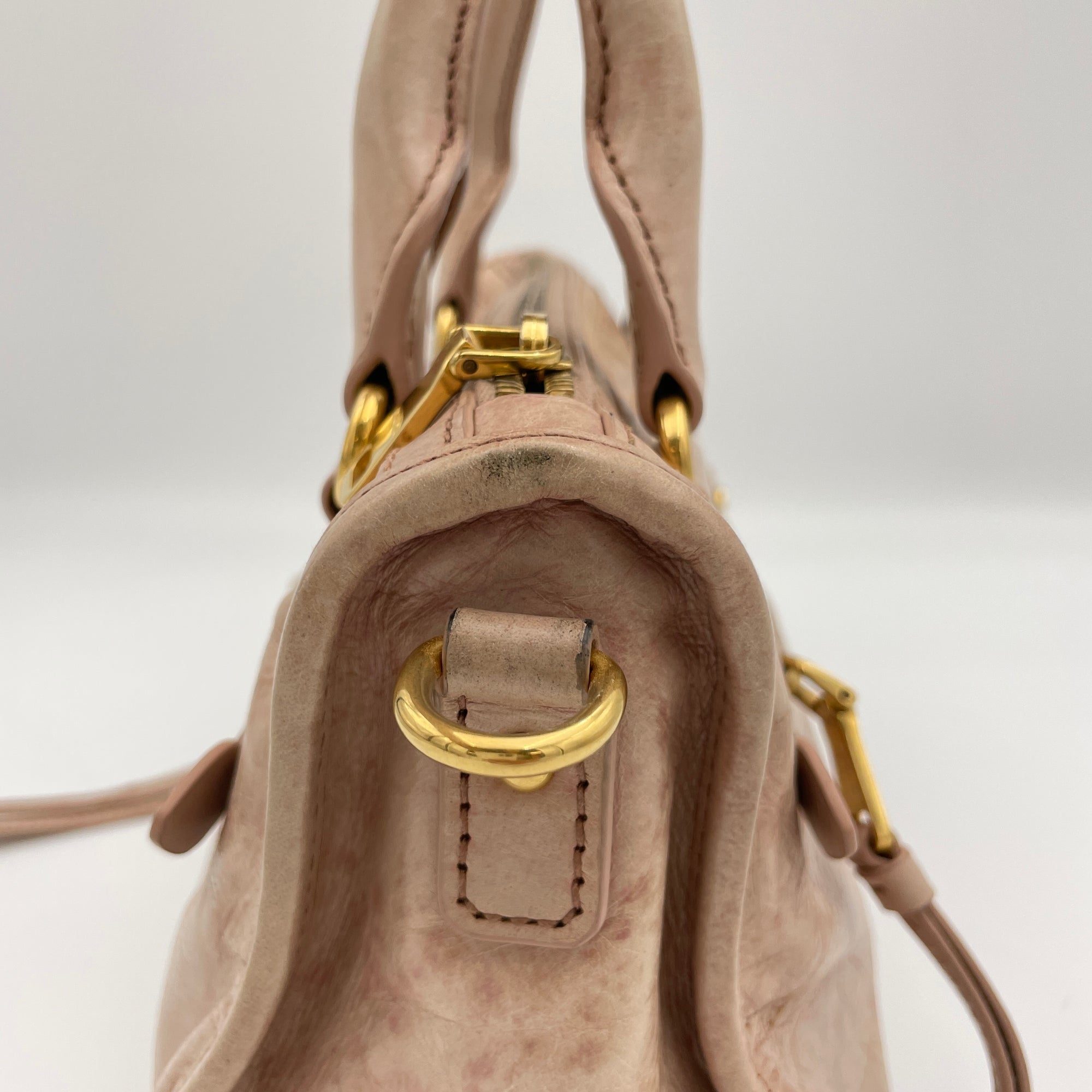 Vitello Shine Bauletto Satchel Pink Top Handle Bag in Distressed Leather, Gold hardware