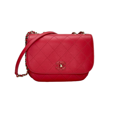 Quilted Flap Pink Shoulder Bag in Calfskin, Light Gold hardware